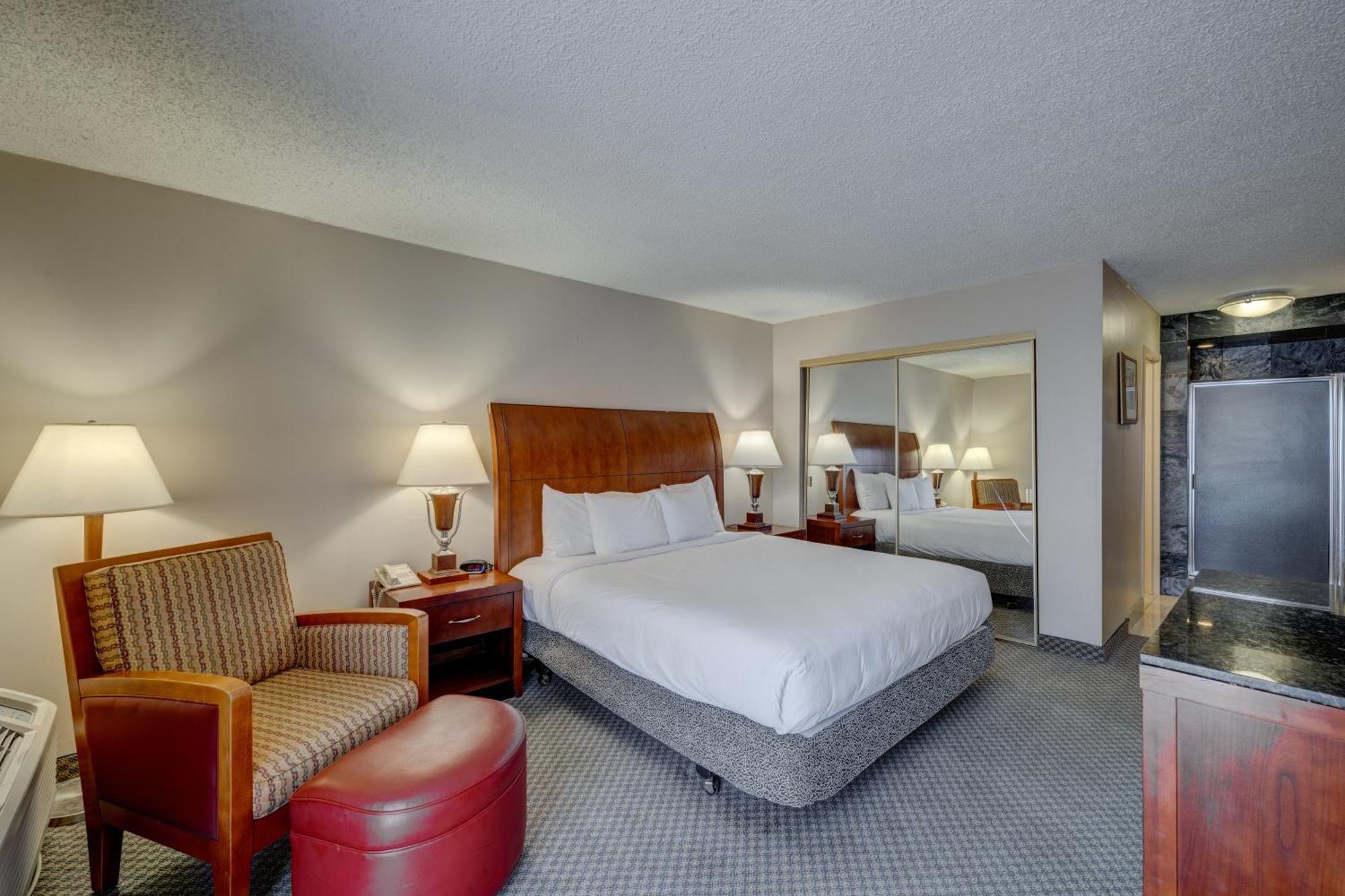 Hotel Riverside 3*